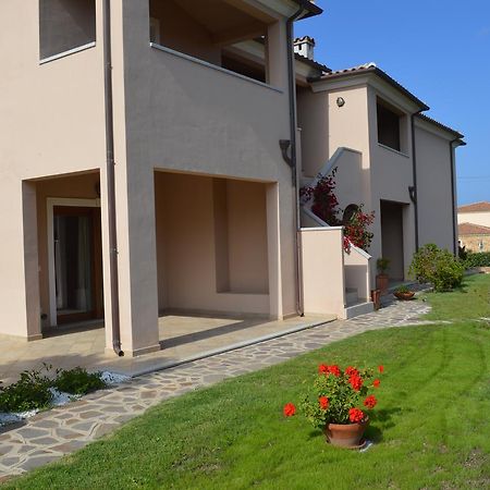 Guest Rooms Affittacamere San Teodoro  Exterior photo