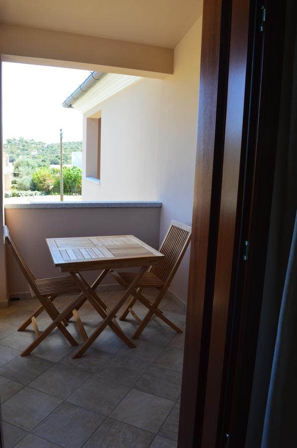 Guest Rooms Affittacamere San Teodoro  Exterior photo