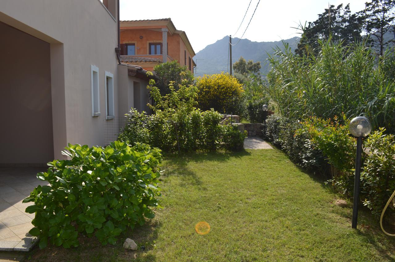 Guest Rooms Affittacamere San Teodoro  Exterior photo