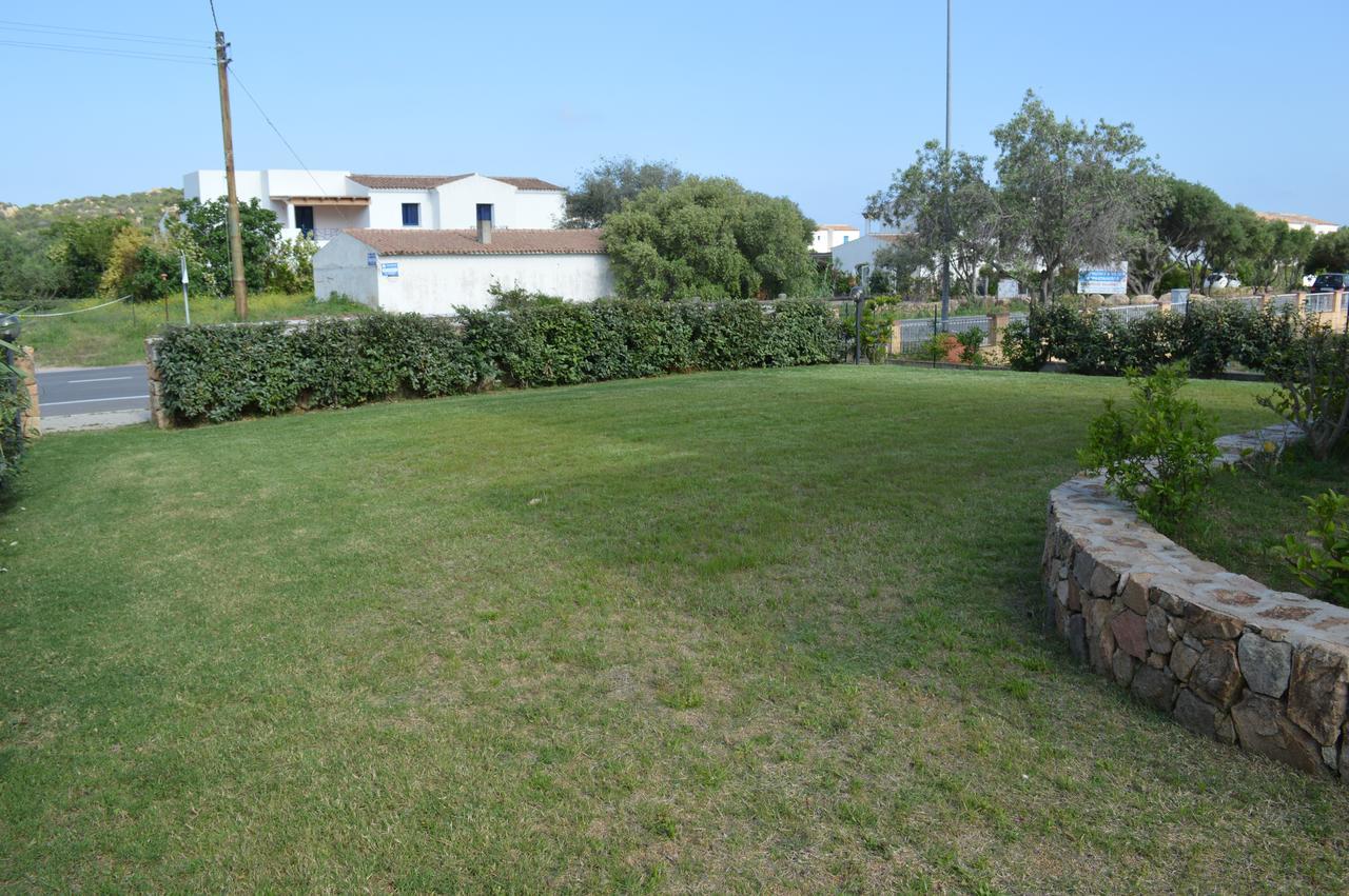Guest Rooms Affittacamere San Teodoro  Exterior photo