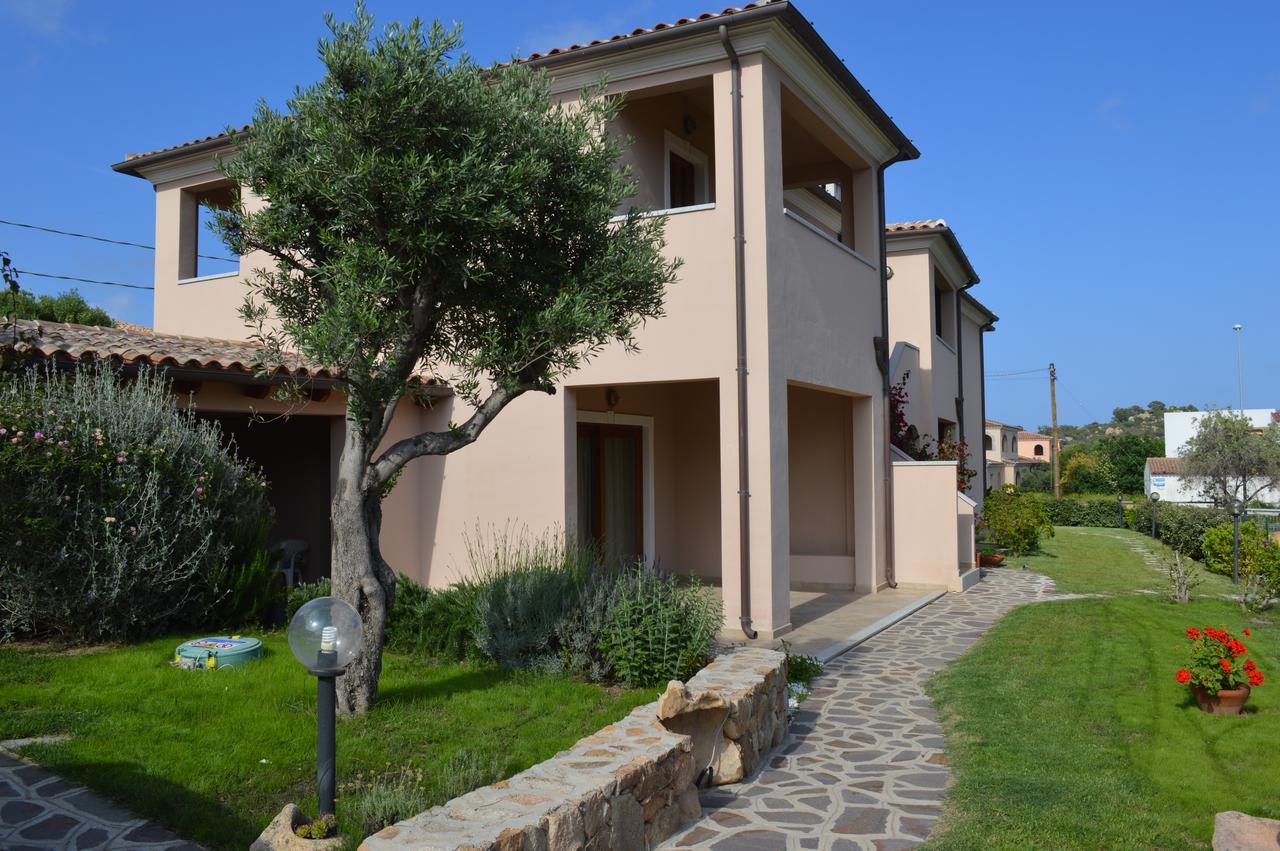 Guest Rooms Affittacamere San Teodoro  Exterior photo