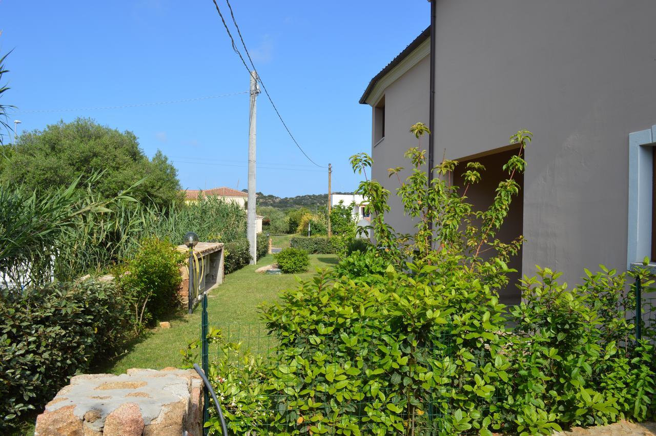 Guest Rooms Affittacamere San Teodoro  Exterior photo
