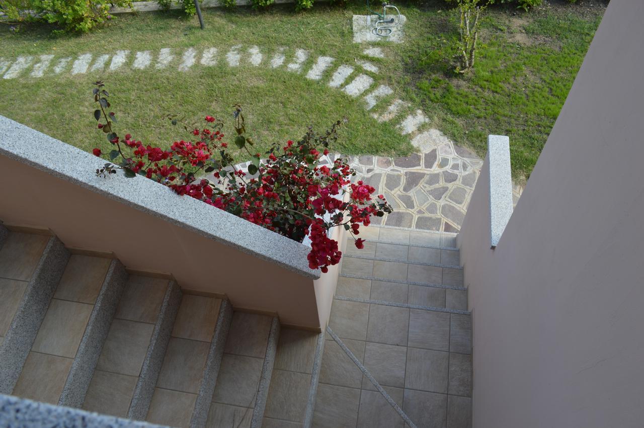 Guest Rooms Affittacamere San Teodoro  Exterior photo