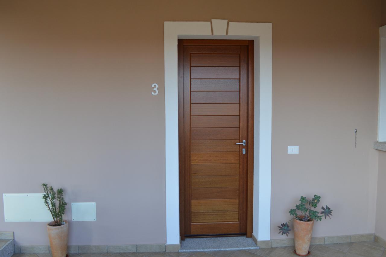 Guest Rooms Affittacamere San Teodoro  Exterior photo