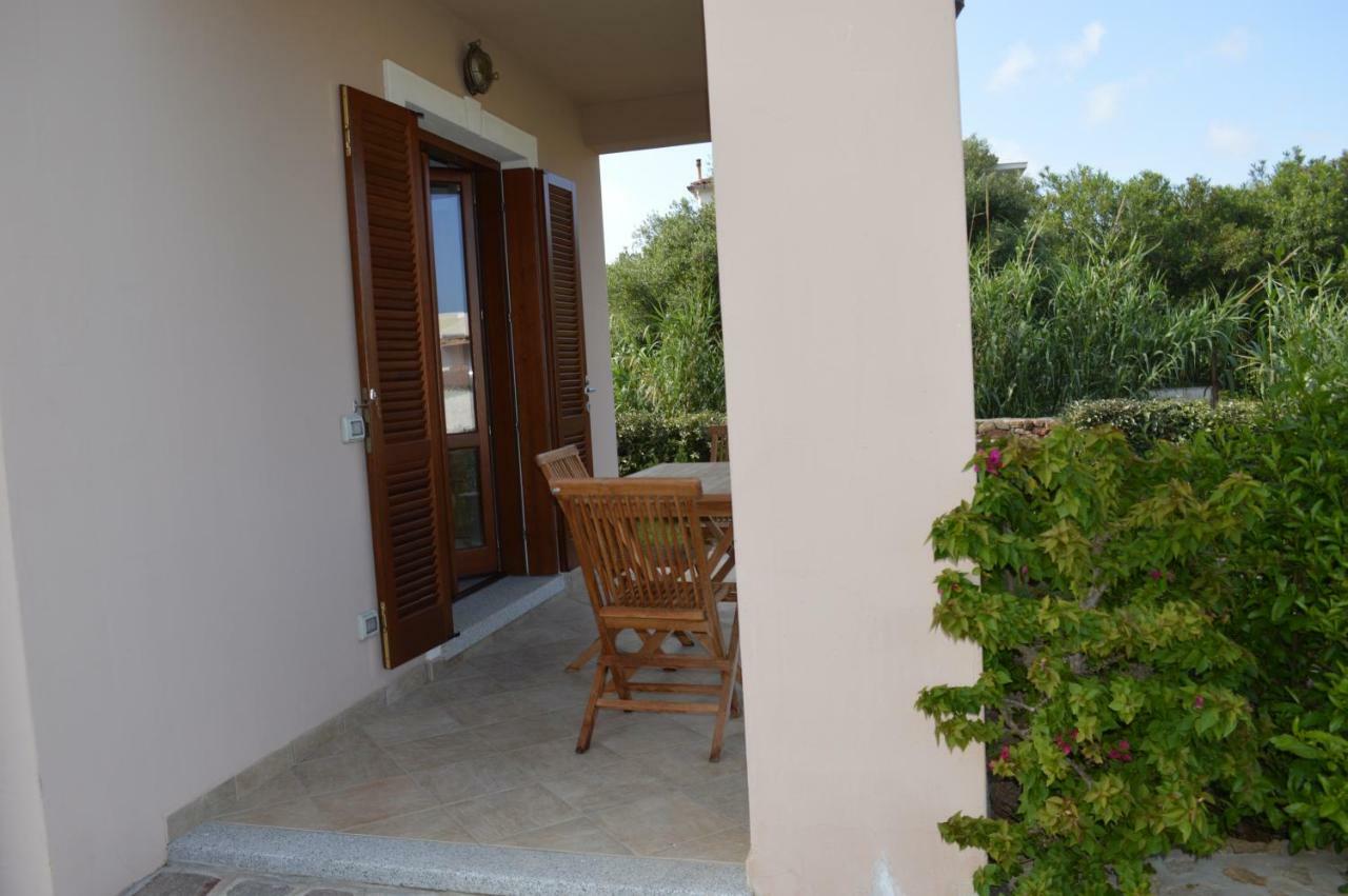 Guest Rooms Affittacamere San Teodoro  Exterior photo